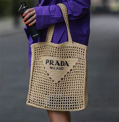 bolsa de croche prada valor|Prada Livermore.